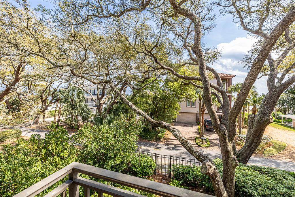 760 Ocean Boulevard - Photo 1