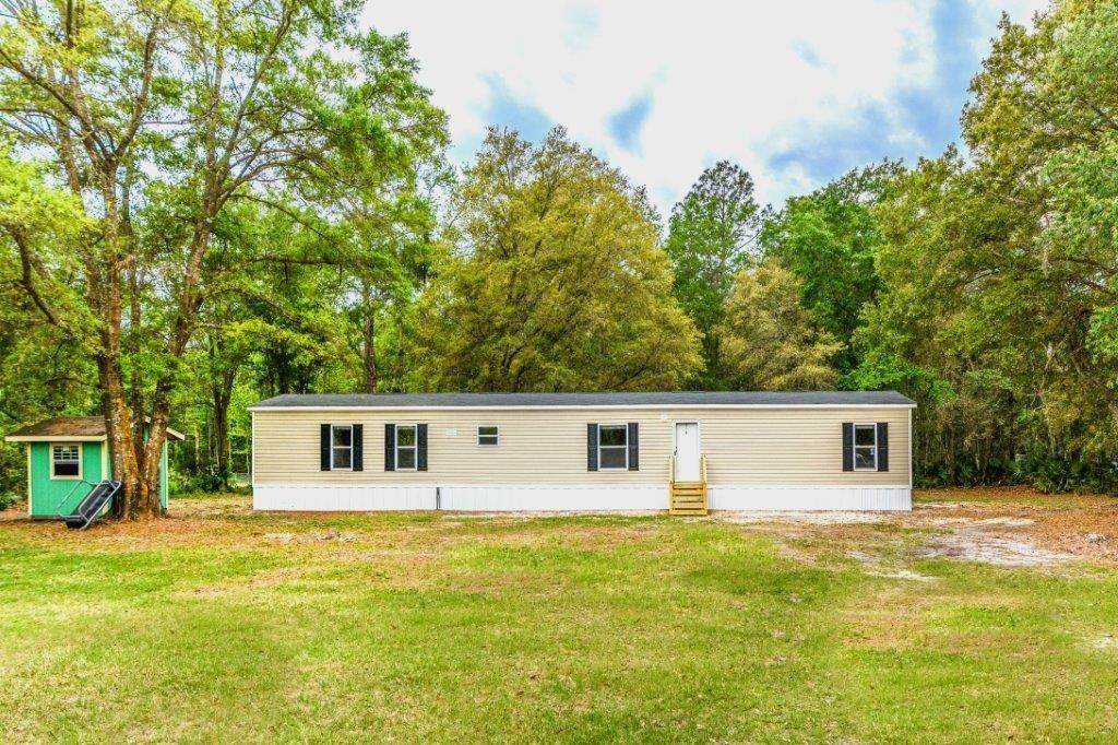 575 Pine Drive - Photo 1