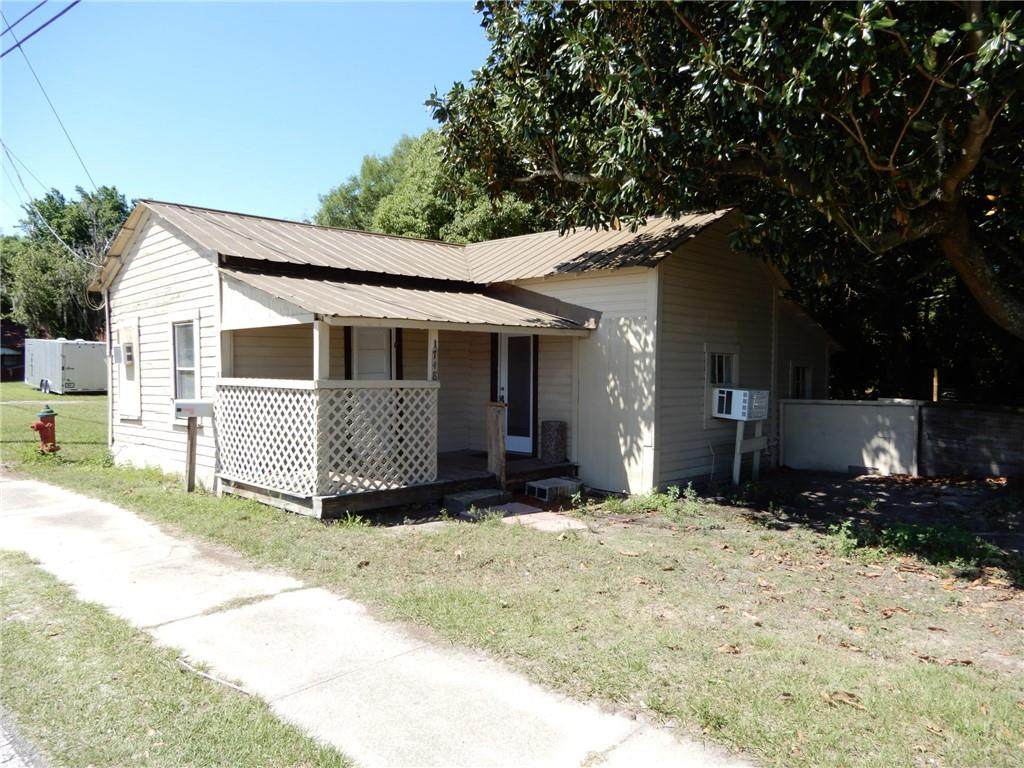 1748 Old Jesup Road - Photo 1
