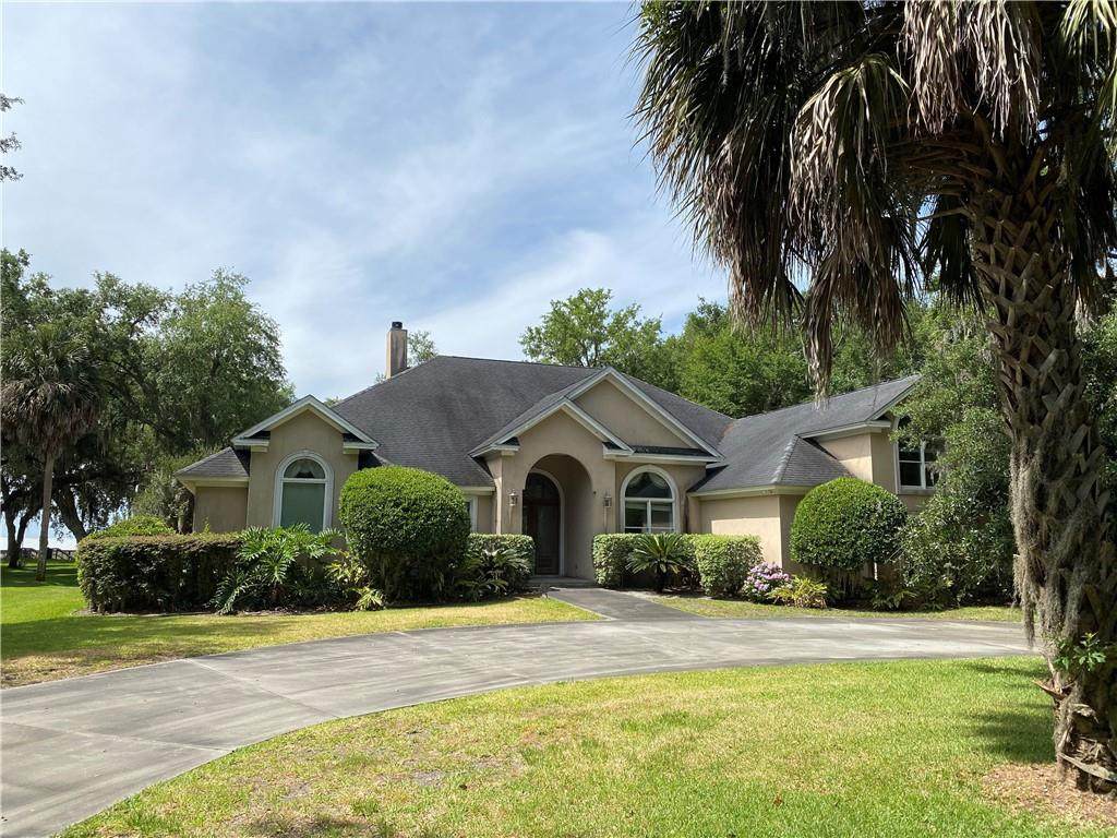 128 Royal Drive - Photo 1