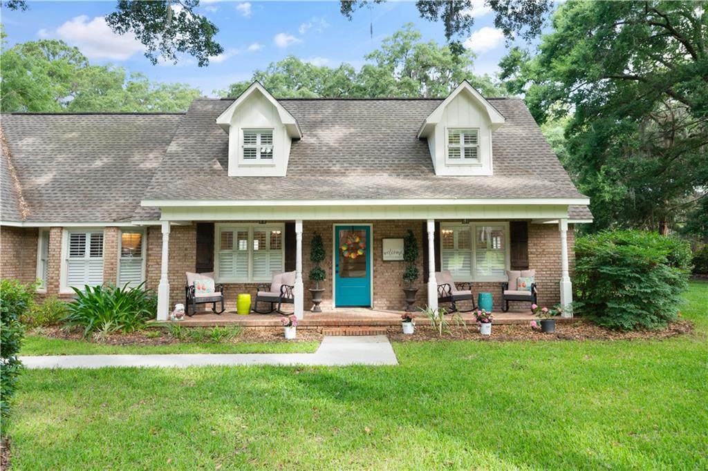 106 Mackqueen Drive - Photo 1