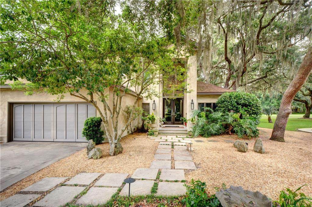 821 Kings Grant - Photo 1
