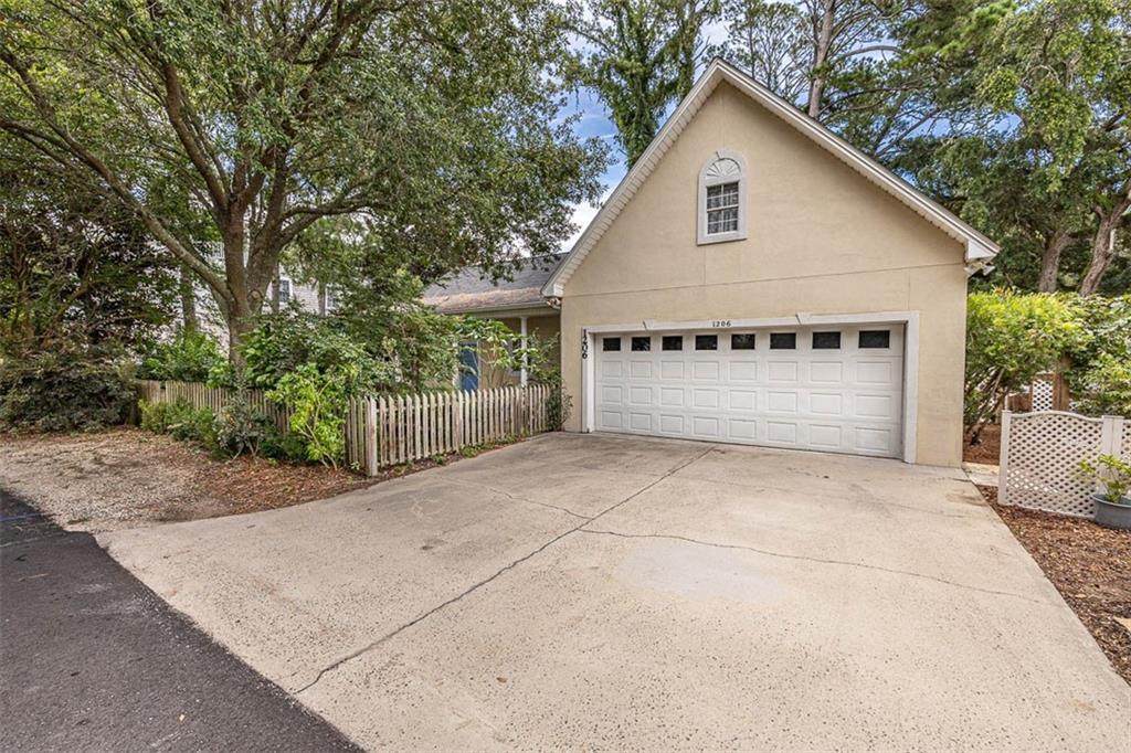 1206 George Lotson Avenue - Photo 1