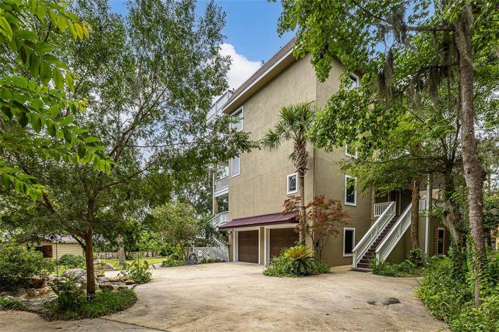 113 Cayman Court - Photo 1