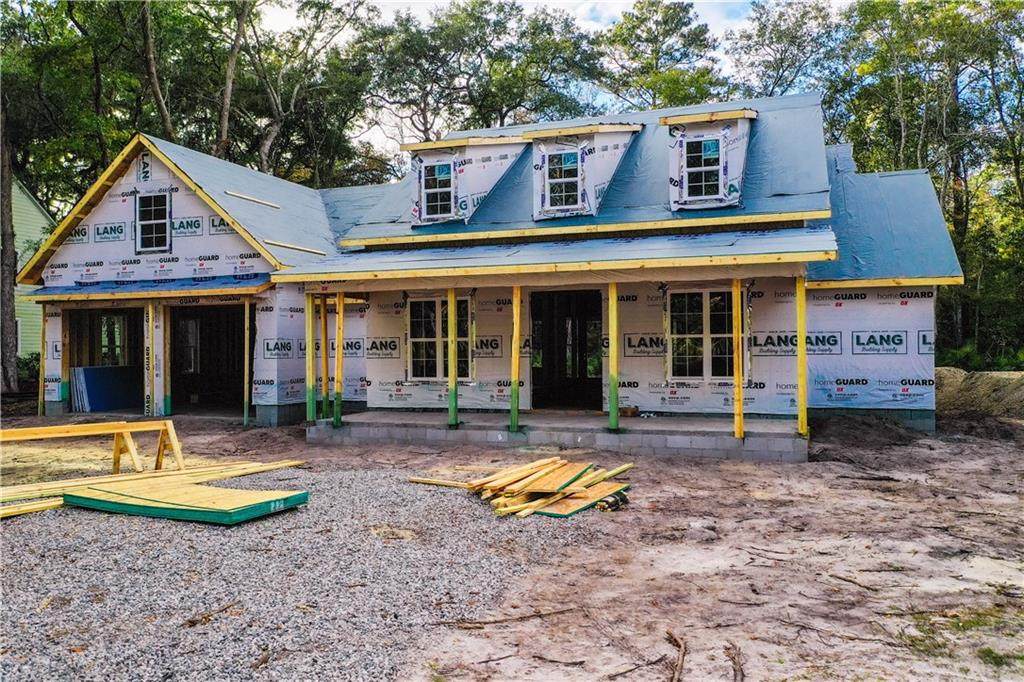 565 Eagle Crest Drive - Photo 1