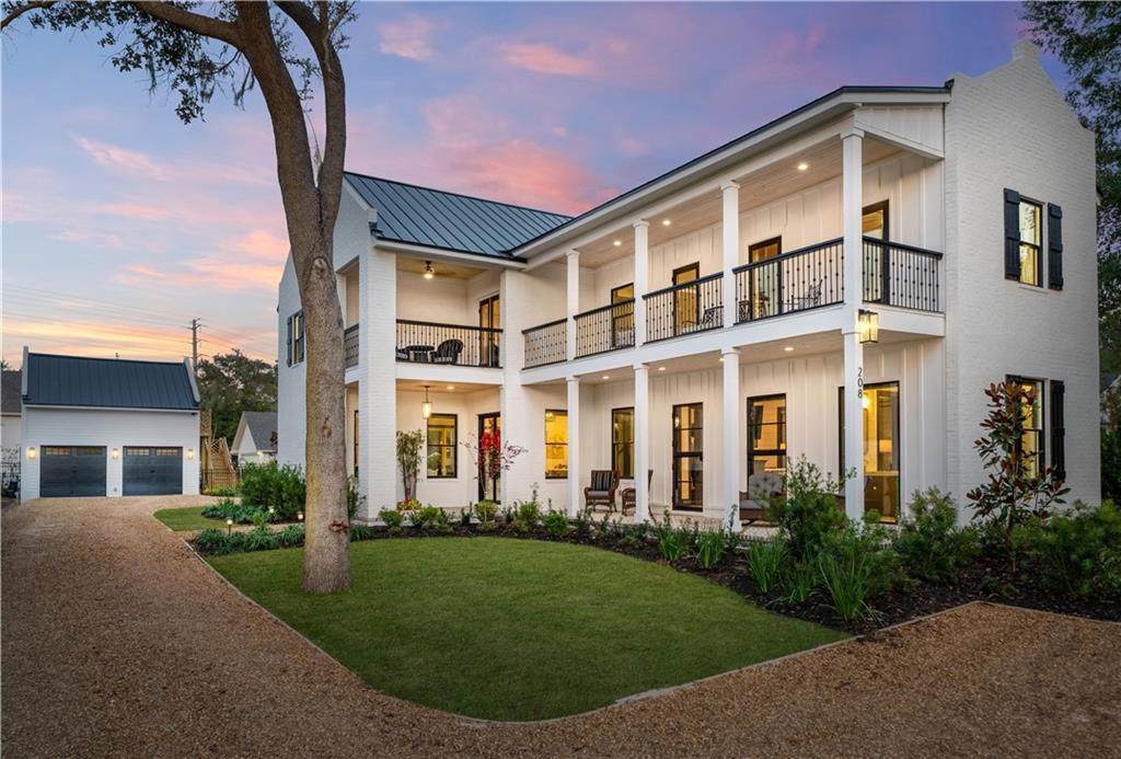 208 Yacht Club Drive - Photo 1