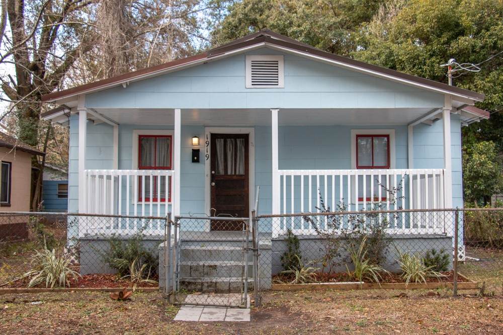 1919 Wolfe Street - Photo 1
