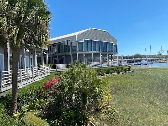 217 Marina Drive - Photo 1