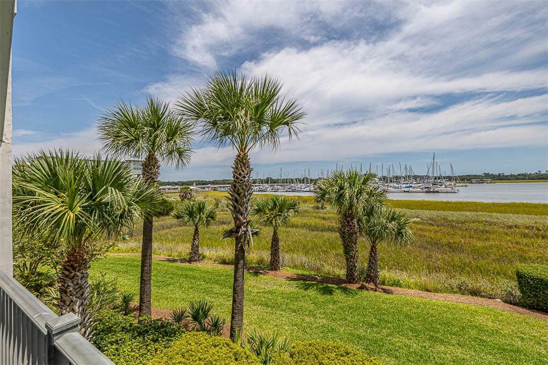 10 Marina Drive - Photo 1