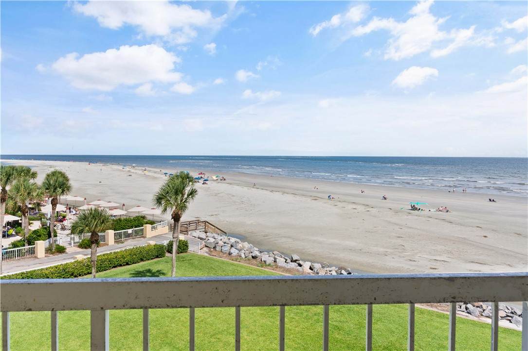 201 Neptune Road - Photo 1