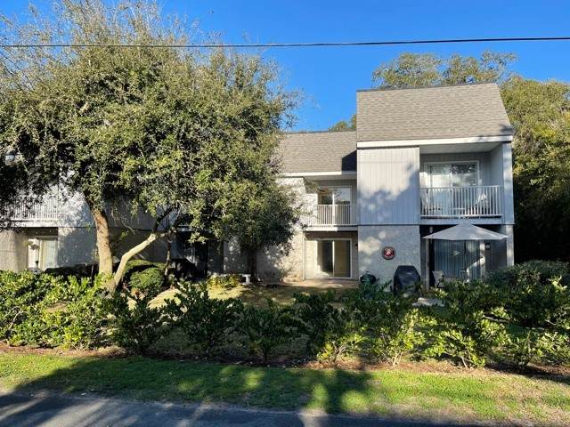 1129 Beachview Drive - Photo 1