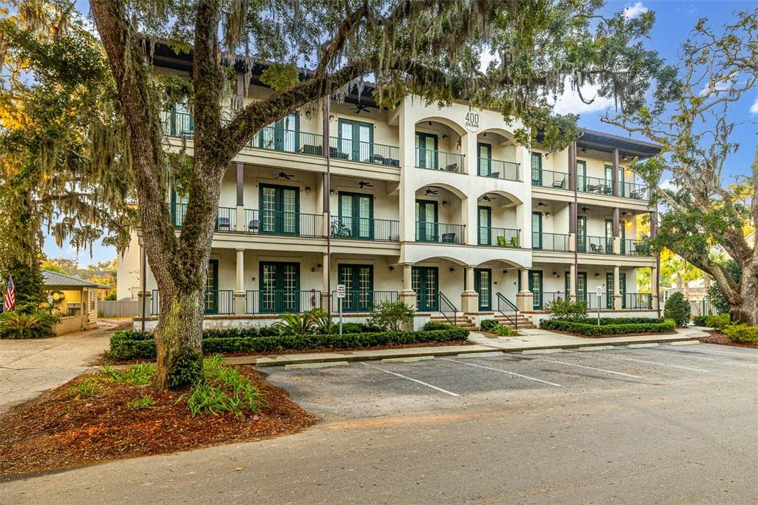 400 Ocean Boulevard - Photo 1