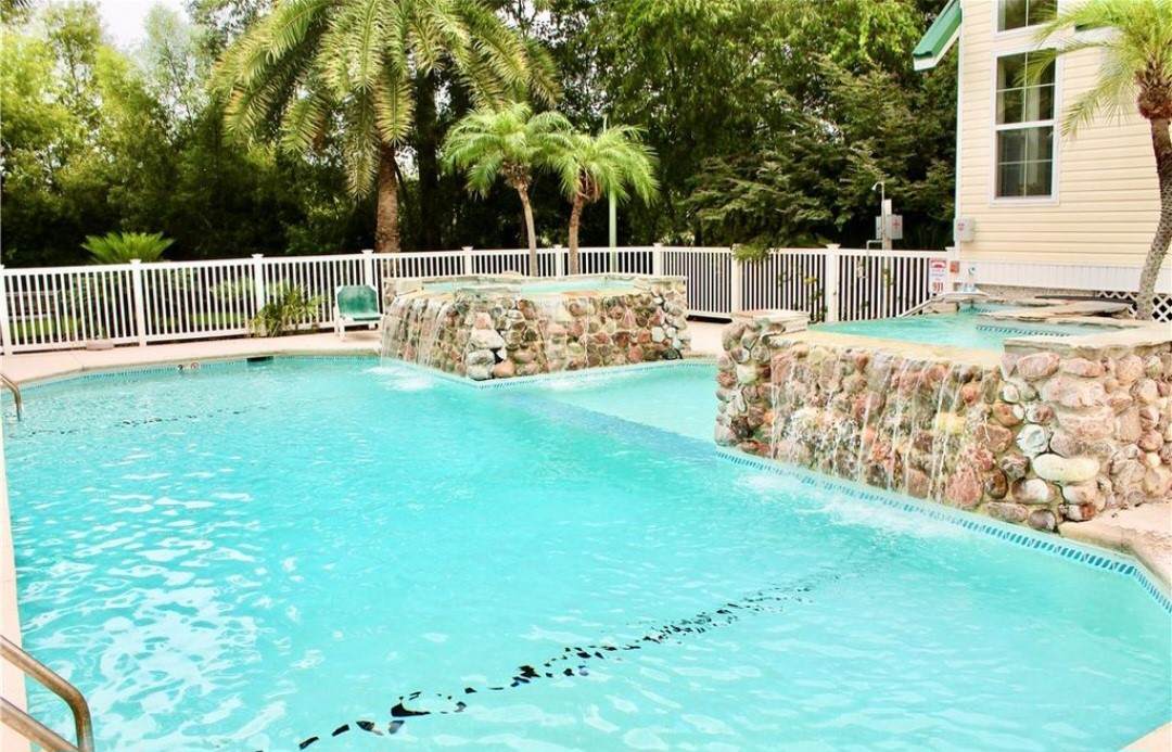 136 Shady Brook Circle - Photo 1