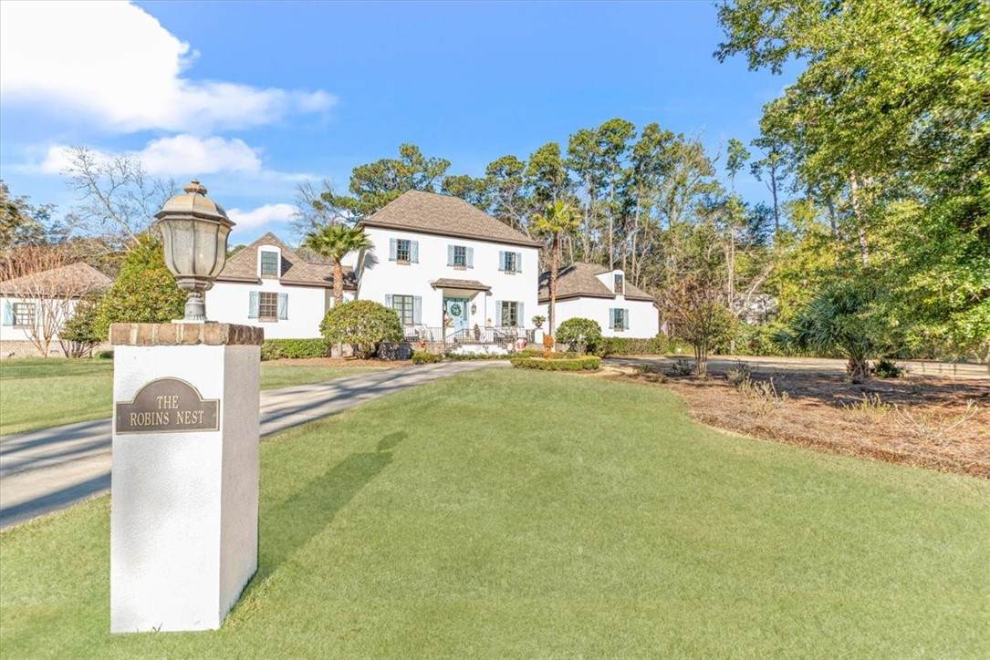 115 Hampton Point Drive - Photo 1