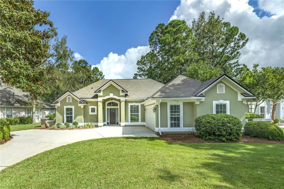233 Cardinal Circle - Photo 1