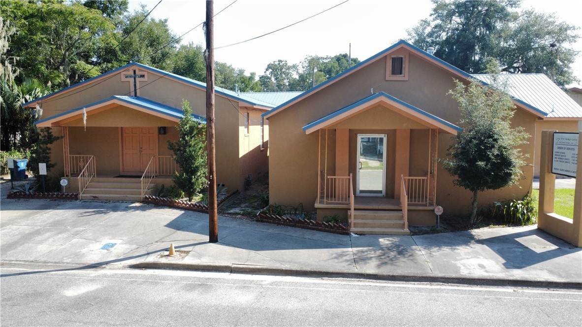1010 Amherst Street - Photo 1