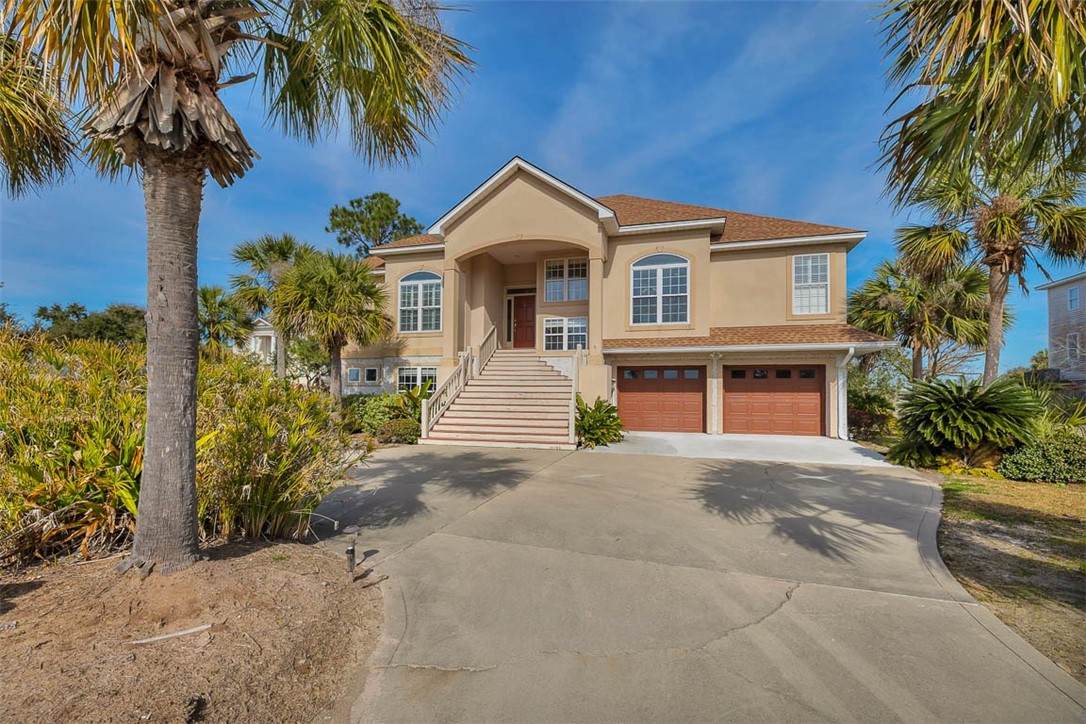 4153 Riverside Drive - Photo 1
