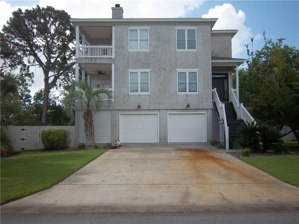 100 Lanier Island Circle - Photo 1