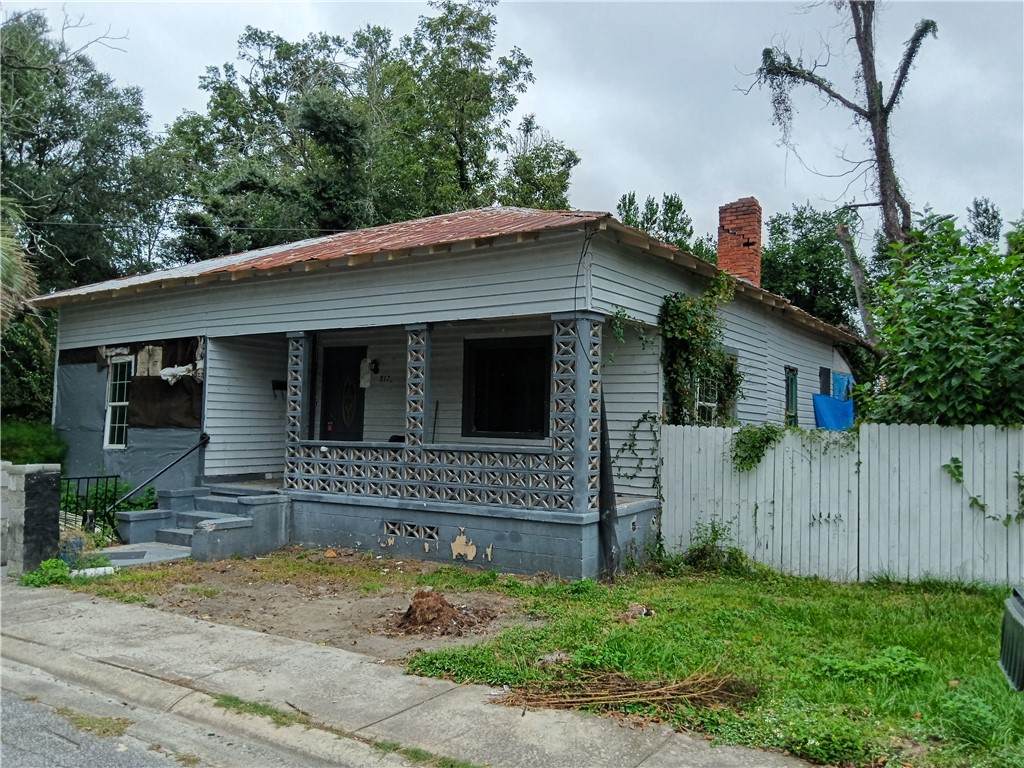 812 Effie Street - Photo 1