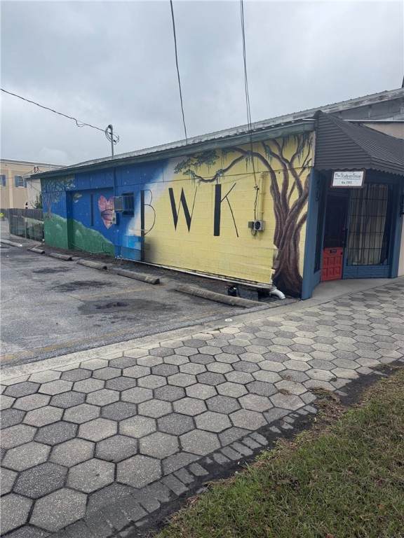 1425 Union Street - Photo 1