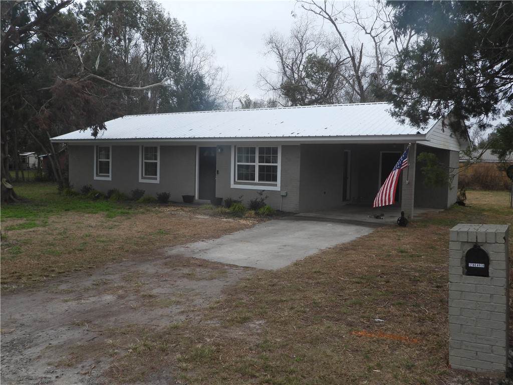 121 Beaver Drive - Photo 1