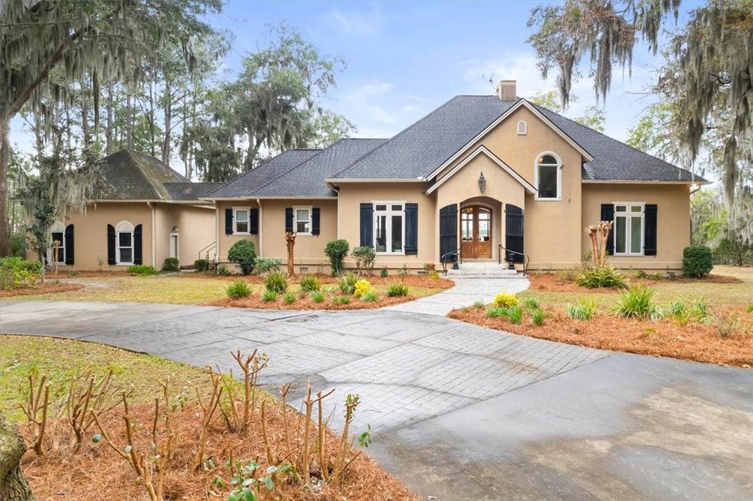 1045 River Club Road - Photo 1