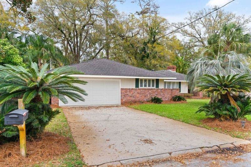 https://bt-photos.global.ssl.fastly.net/goldenisles/orig_boomver_1_1660430-2.jpg