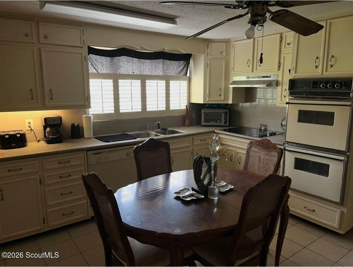 https://bt-photos.global.ssl.fastly.net/goldenisles/orig_boomver_2_1660822-2.jpg