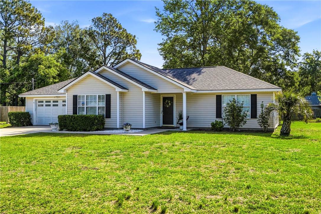 324 Crossbridge Drive - Photo 1
