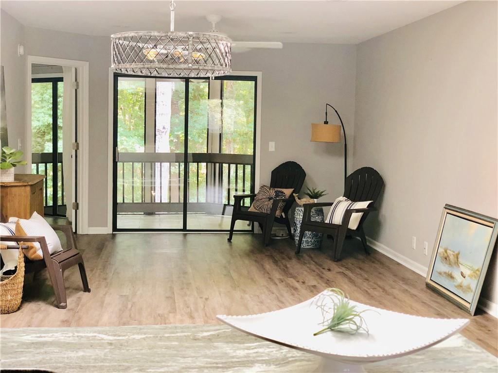 873 Wimbledon Drive - Photo 1