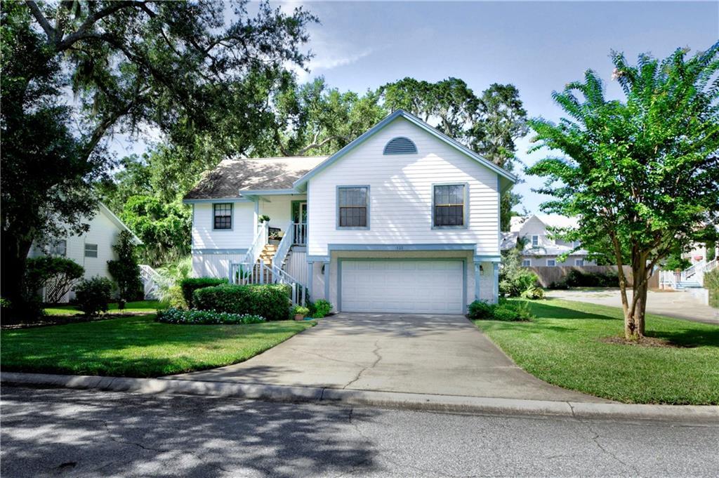 121 Grand Oaks Lane - Photo 1