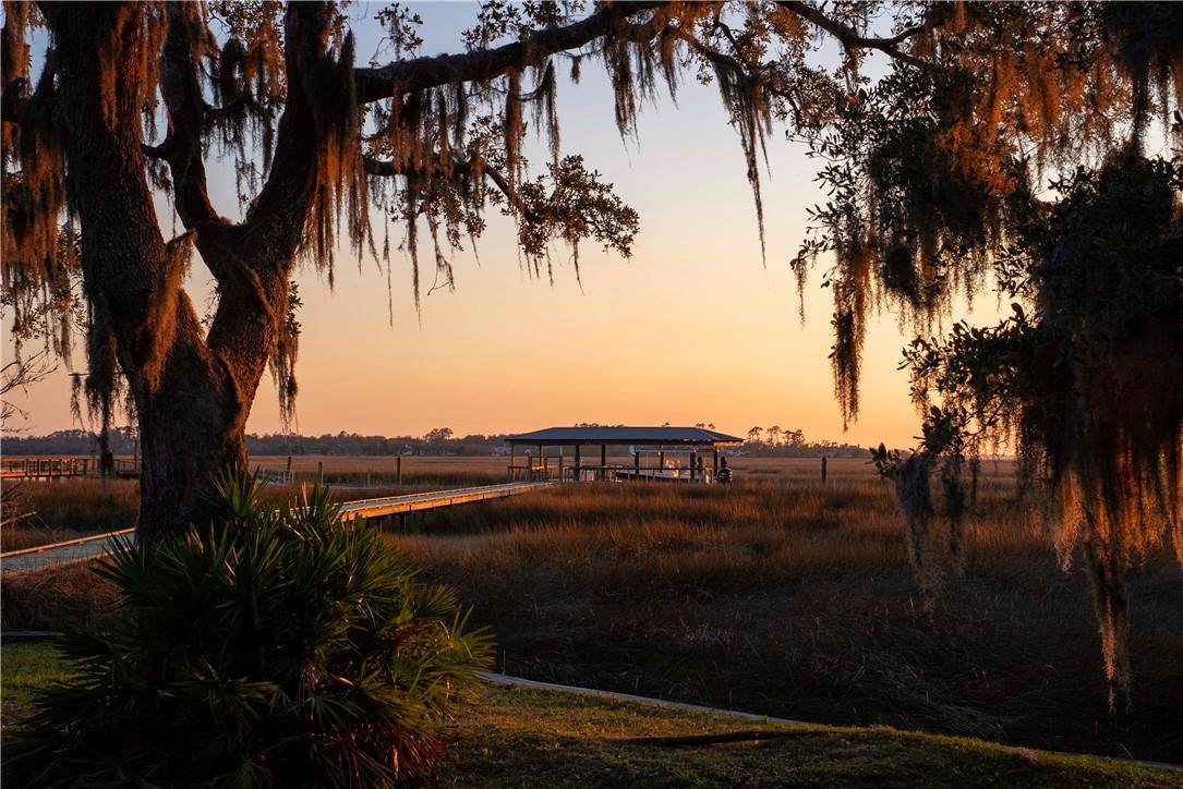 https://bt-photos.global.ssl.fastly.net/goldenisles/orig_boomver_2_1652407-2.jpg