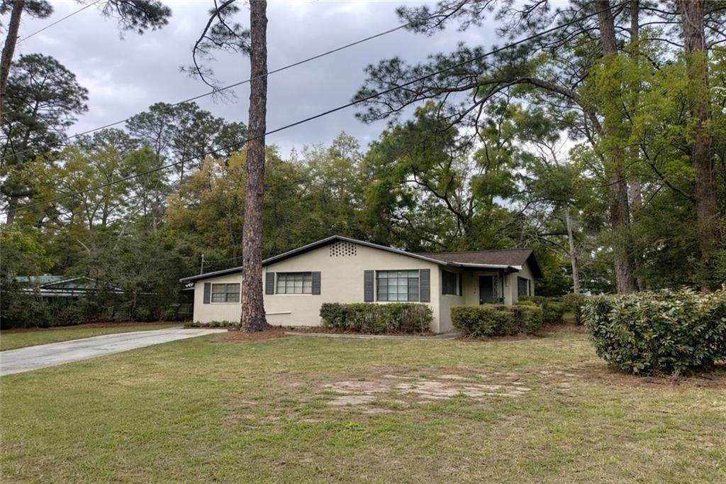 606 Poplar Street - Photo 1