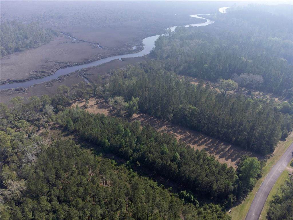 https://bt-photos.global.ssl.fastly.net/goldenisles/orig_boomver_2_1661479-2.jpg