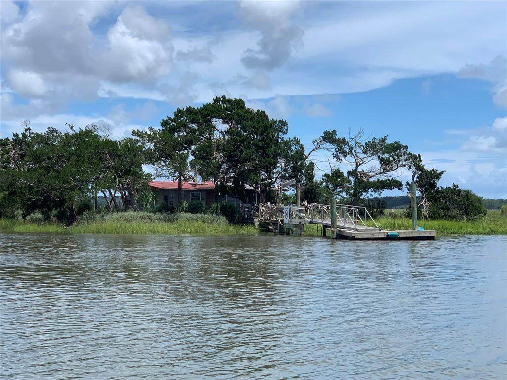 Commodore Island - Photo 1