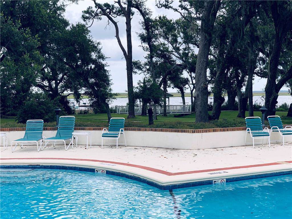 1401 Plantation Point Drive - Photo 1