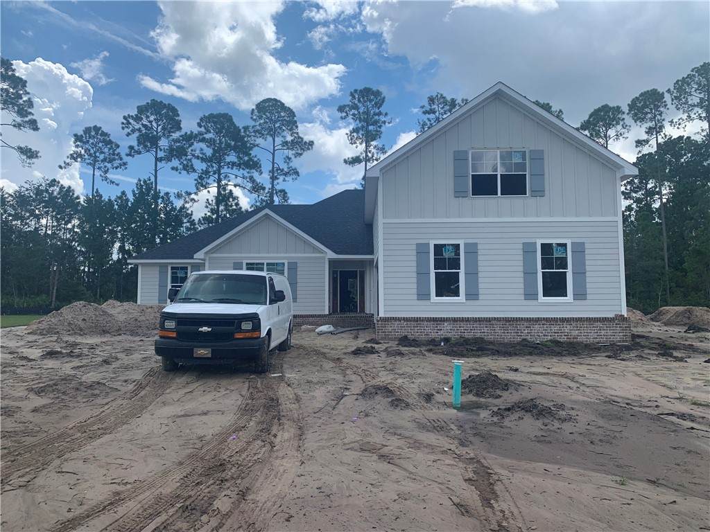 180 Belmont Circle - Photo 1