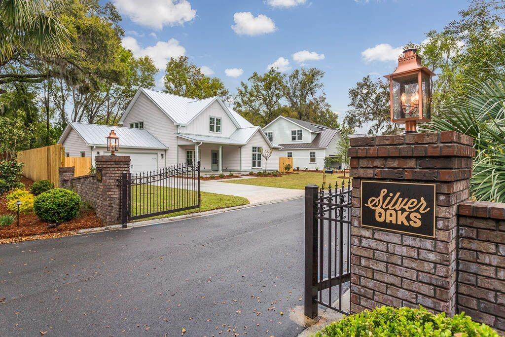 1005 Silver Oaks Lane - Photo 1