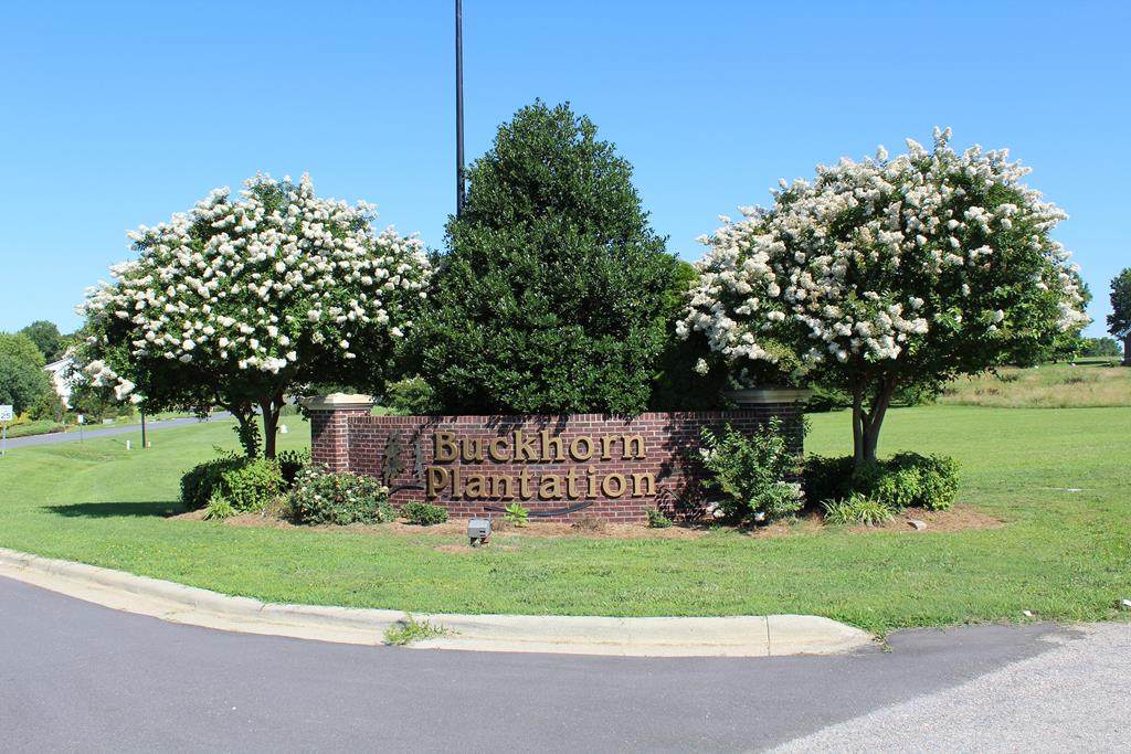 8556 Bailey Rd - Photo 1