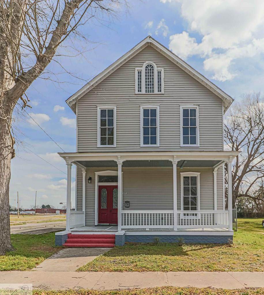412 James - Photo 1