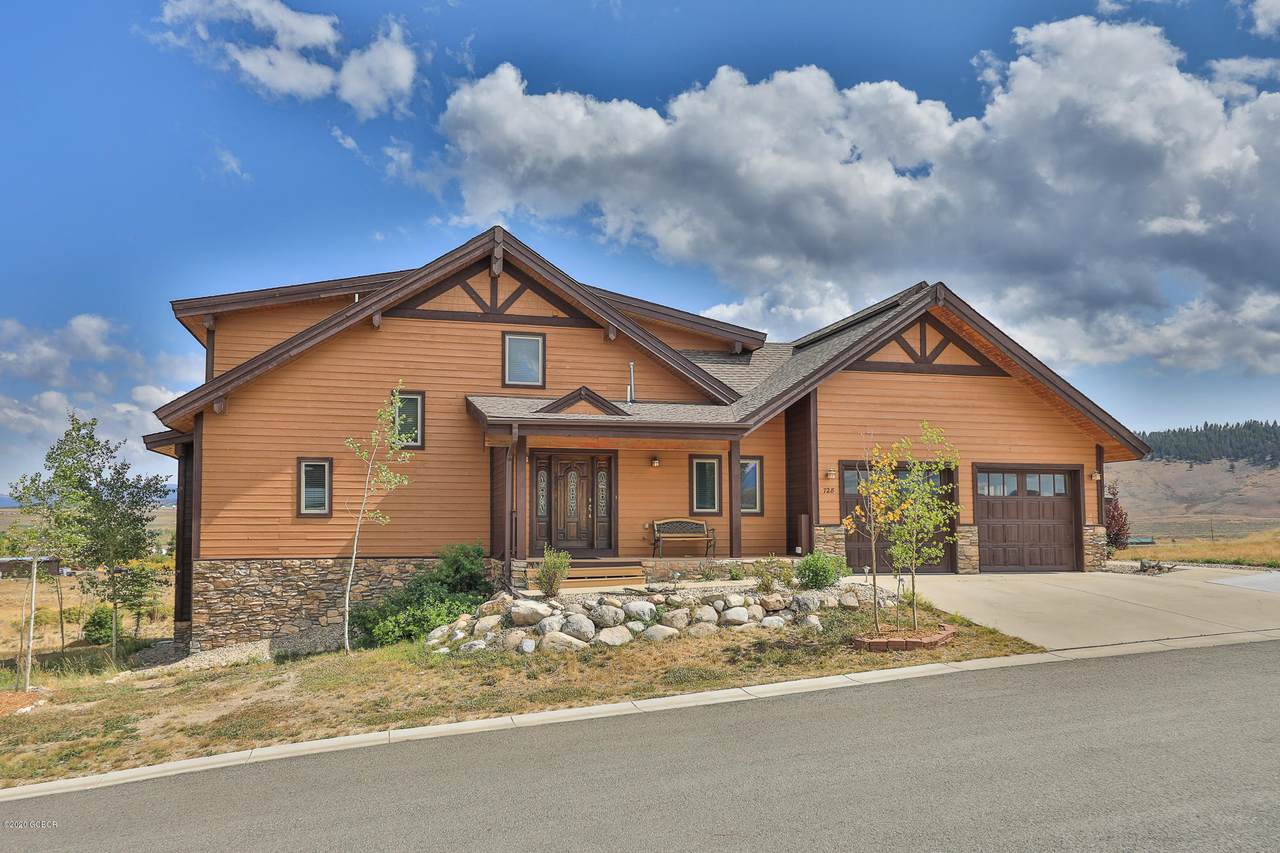 728 Saddle Ridge Circle - Photo 1