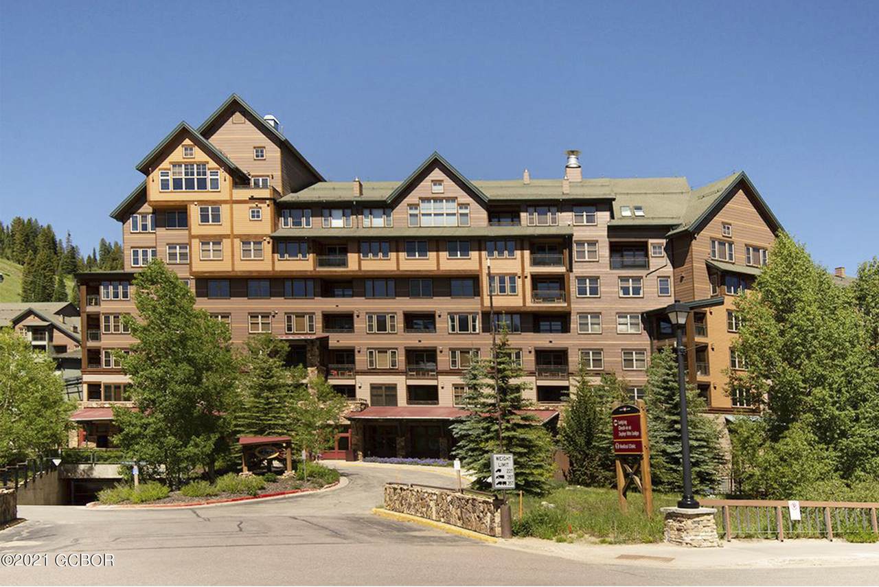201 Zephyr Way - Photo 1