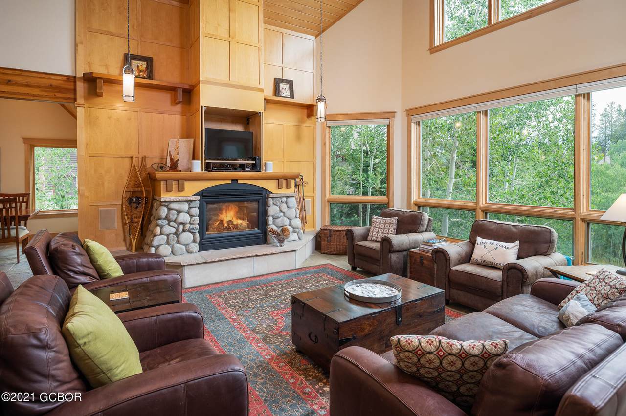 120 Foxtail Drive - Photo 1