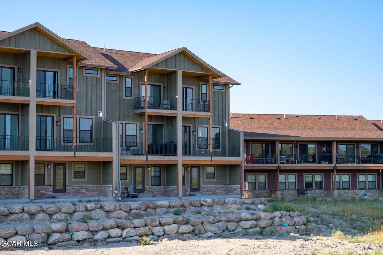 219 Eagle Ridge Circle - Photo 1