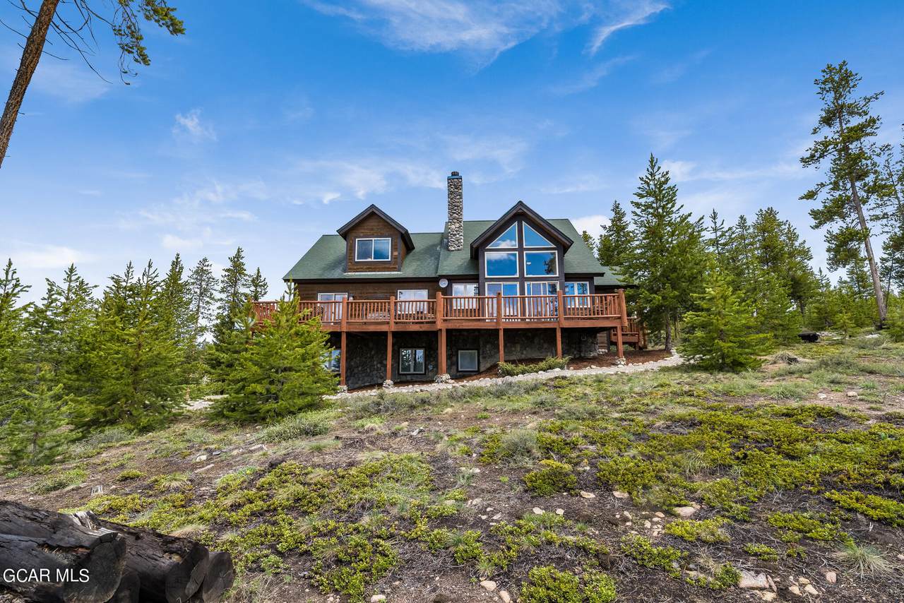 85 Mackinaw Drive - Photo 1