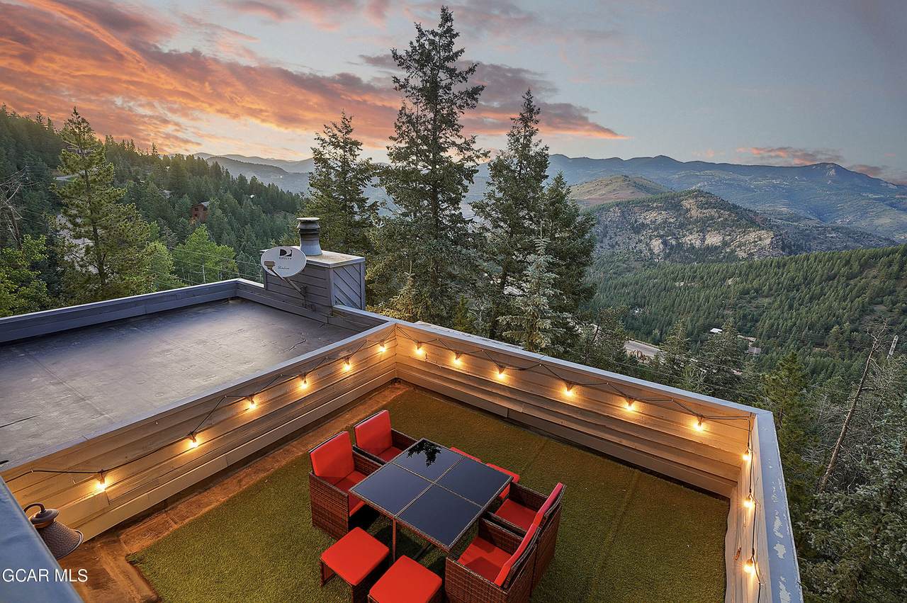 920 Saddleback Drive - Photo 1