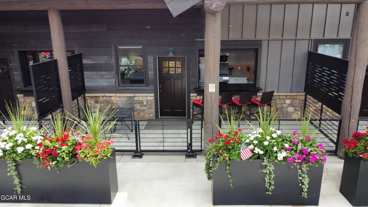 824 Grand Avenue - Photo 1