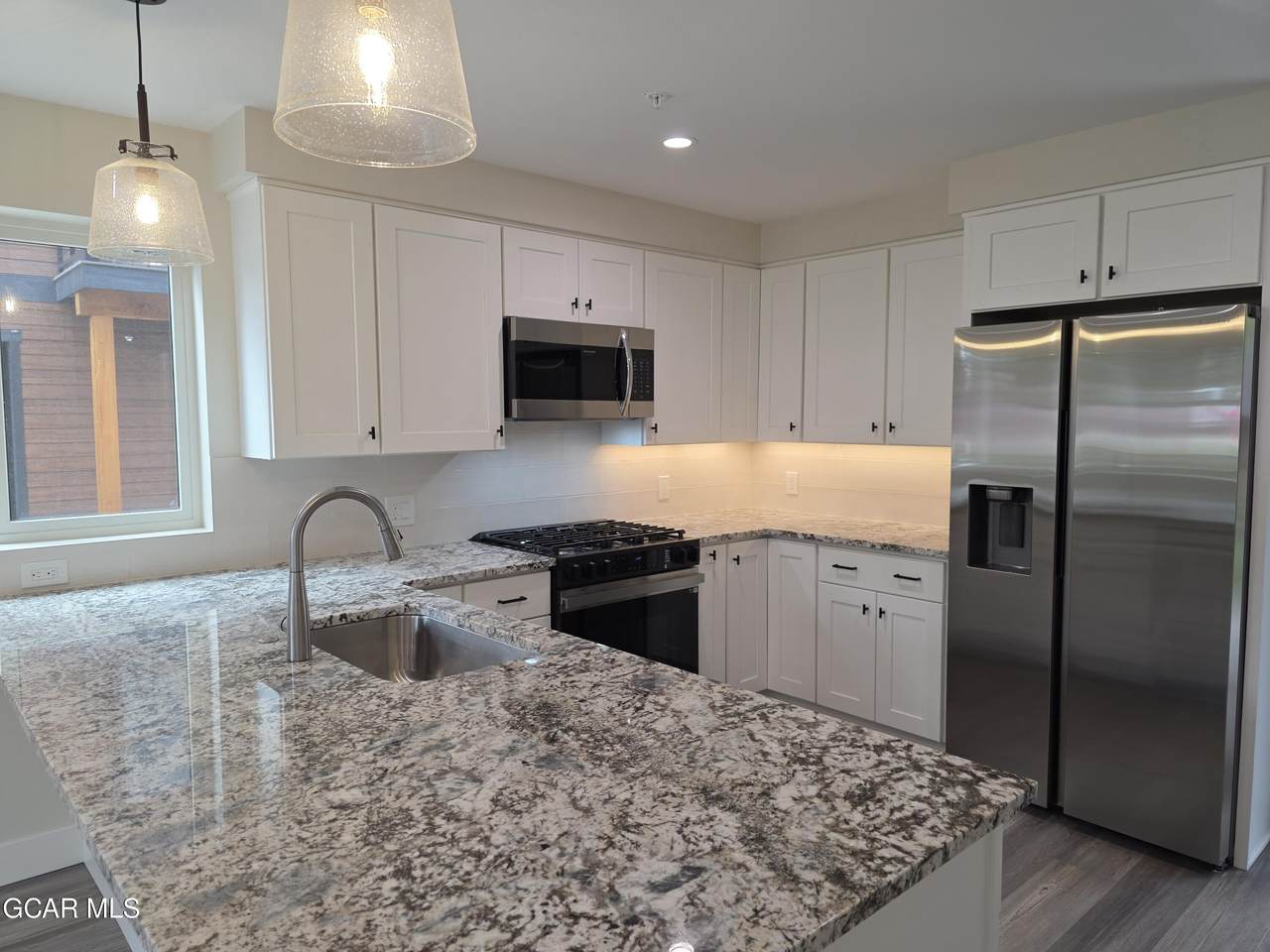 505 Grand Avenue - Photo 1