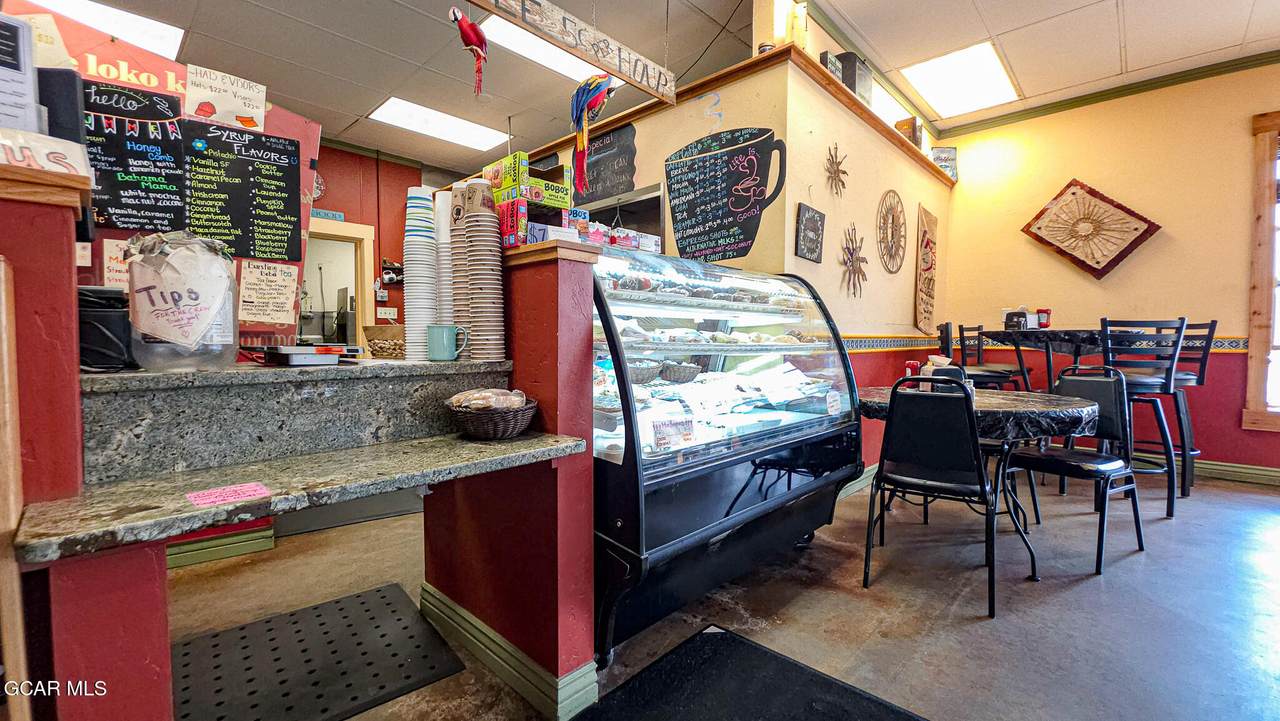 200 Agate Avenue Avenue - Photo 1