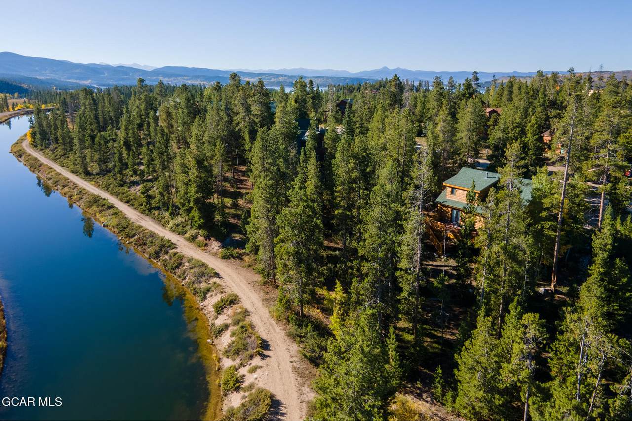 104 Overlook Drive - Photo 1